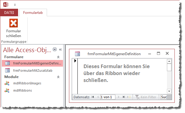 Beispiel für ein Ribbon-Tab, das zusammen mit einem Formular eingeblendet wird