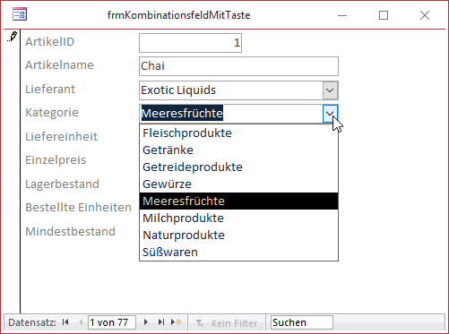 Beispielformular mit zwei Kombinationsfeldern in der Formularansicht